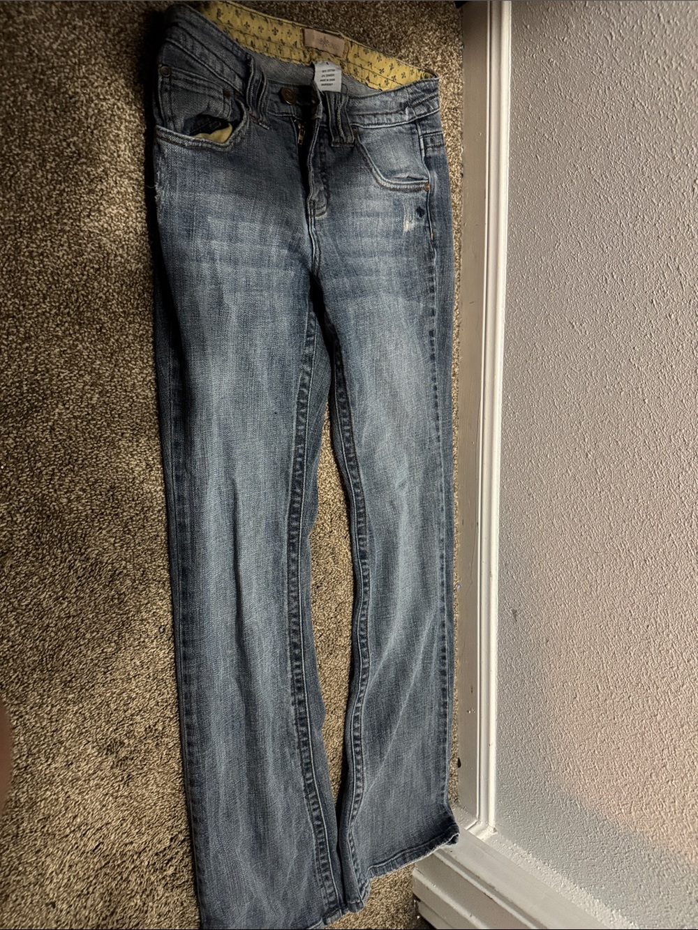 Lowrise Flared Jeans